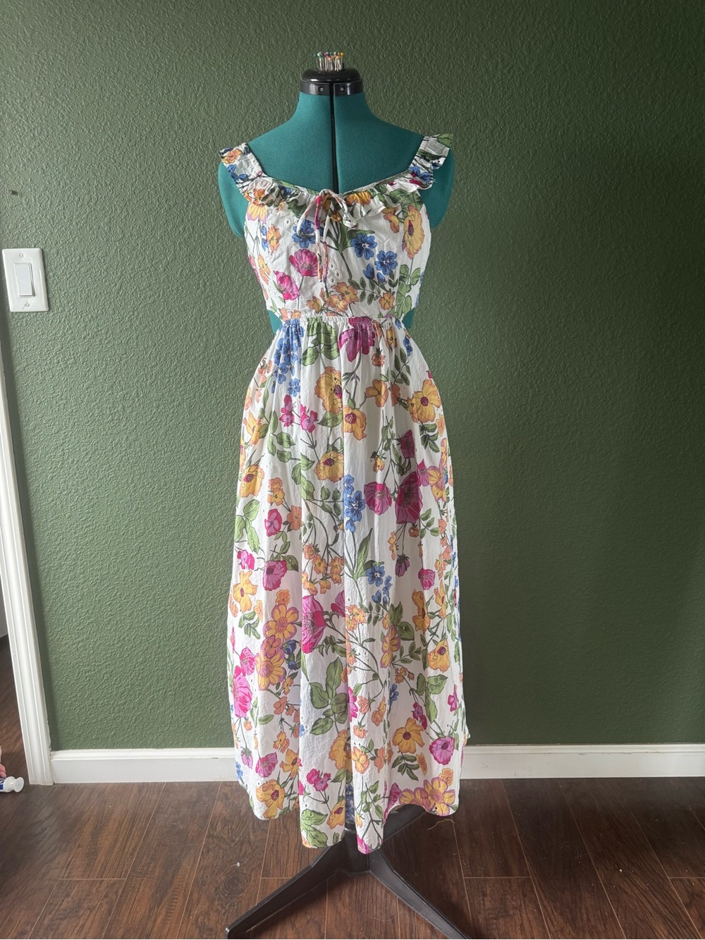 SO White Floral Maxi Dress with Side Cut Outs